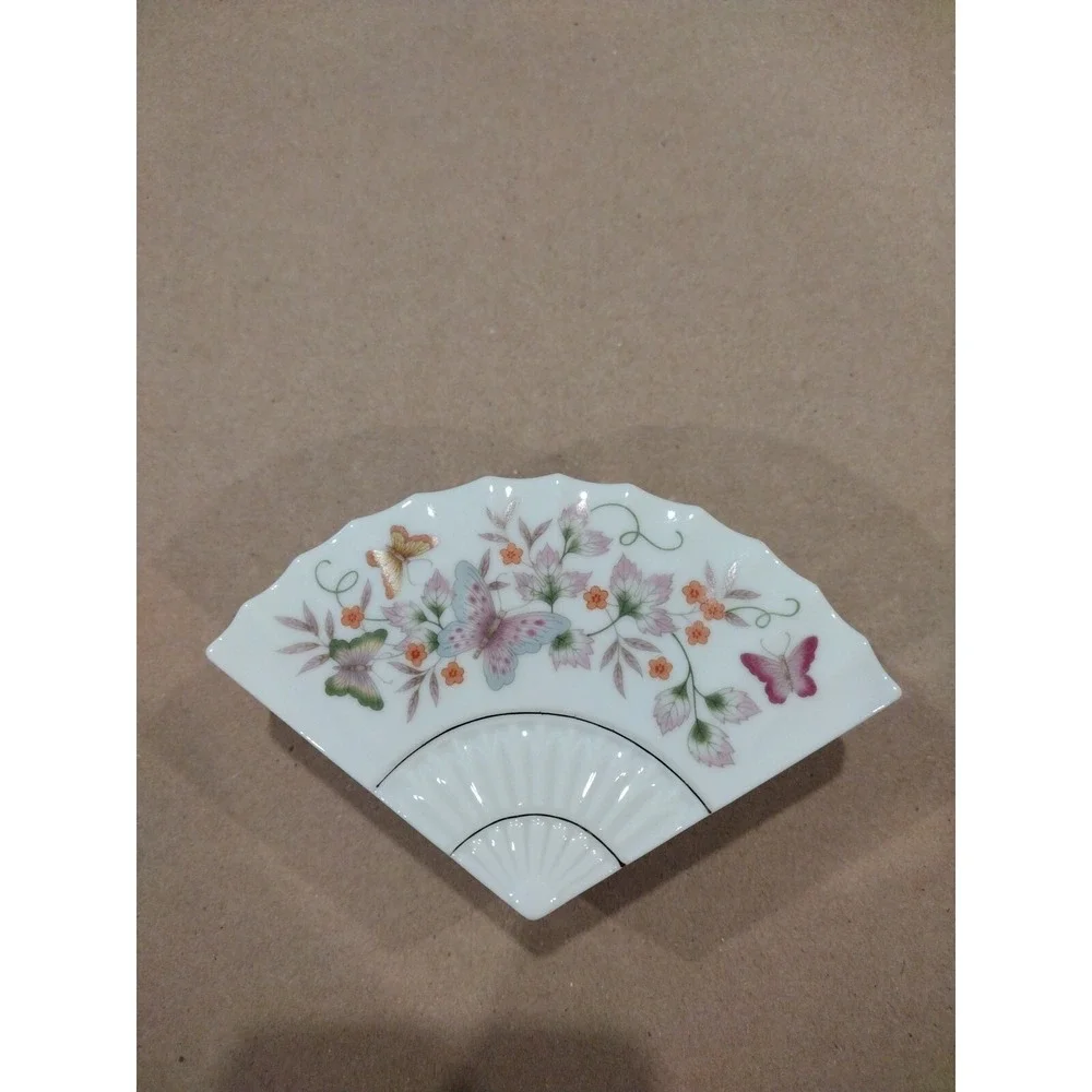 Vintage Avon Fan Shaped Floral & Butterfly Design Porcelain Trinket Box w/Lid